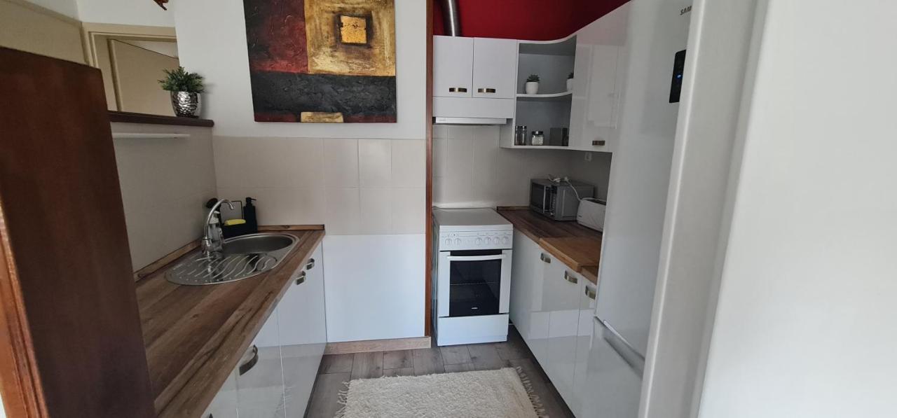 Ybs Apartman Leilighet Zalaegerszeg Eksteriør bilde